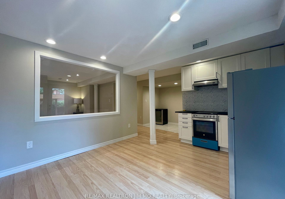 5555-lockengate-court-mississauga-ontario-w13017652