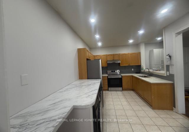 110-pantomine-boulevard-brampton-ontario-w13017676