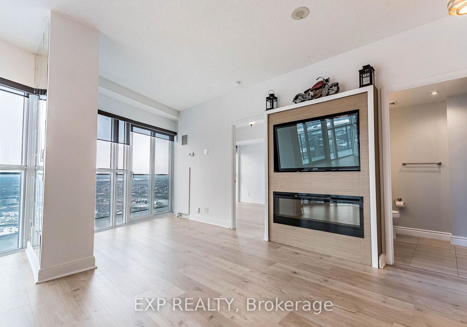 60-absolute-avenue-mississauga-ontario-w13017742
