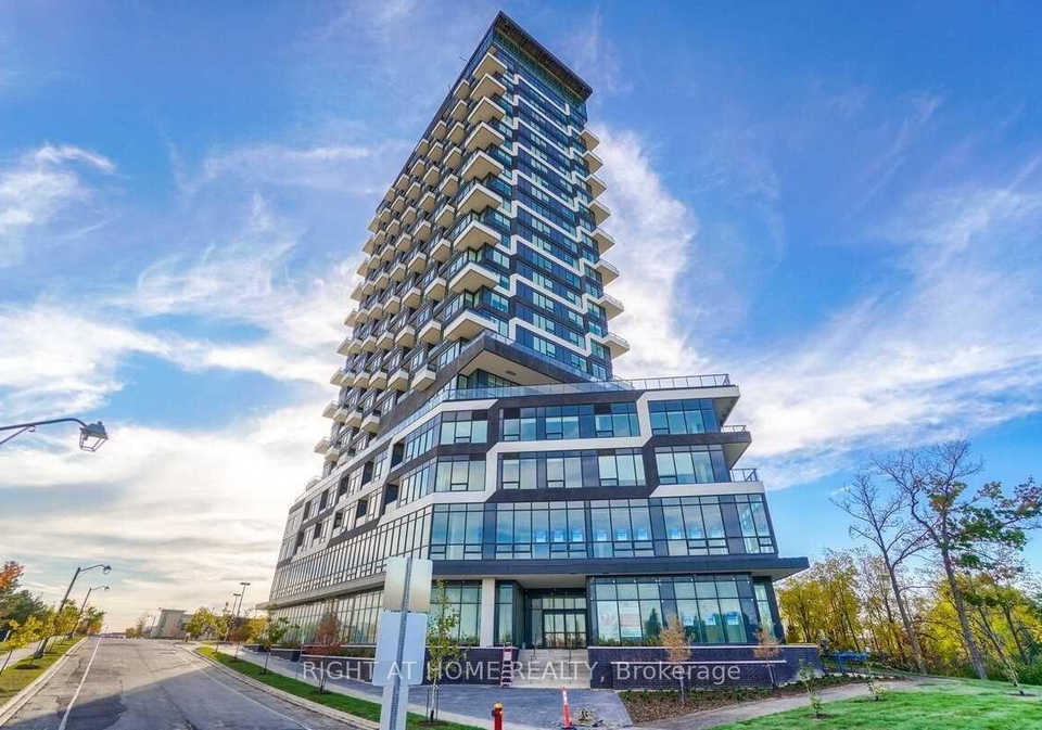 297-oak-walk-drive-oakville-ontario-w13017842