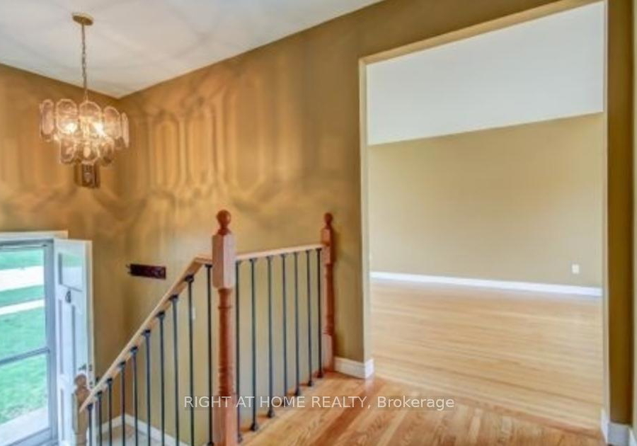 46-miller-road-oakville-ontario-w13017926