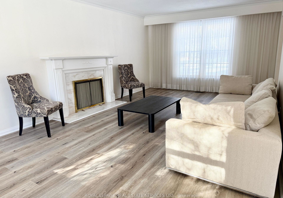 1268-cleaver-drive-oakville-ontario-w13017960