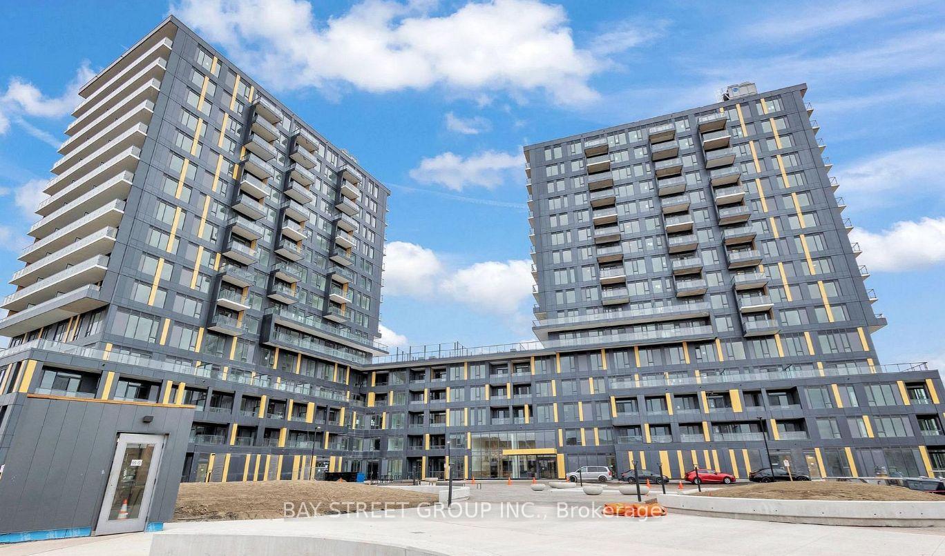 4878-powers-common-burlington-ontario-w13017984