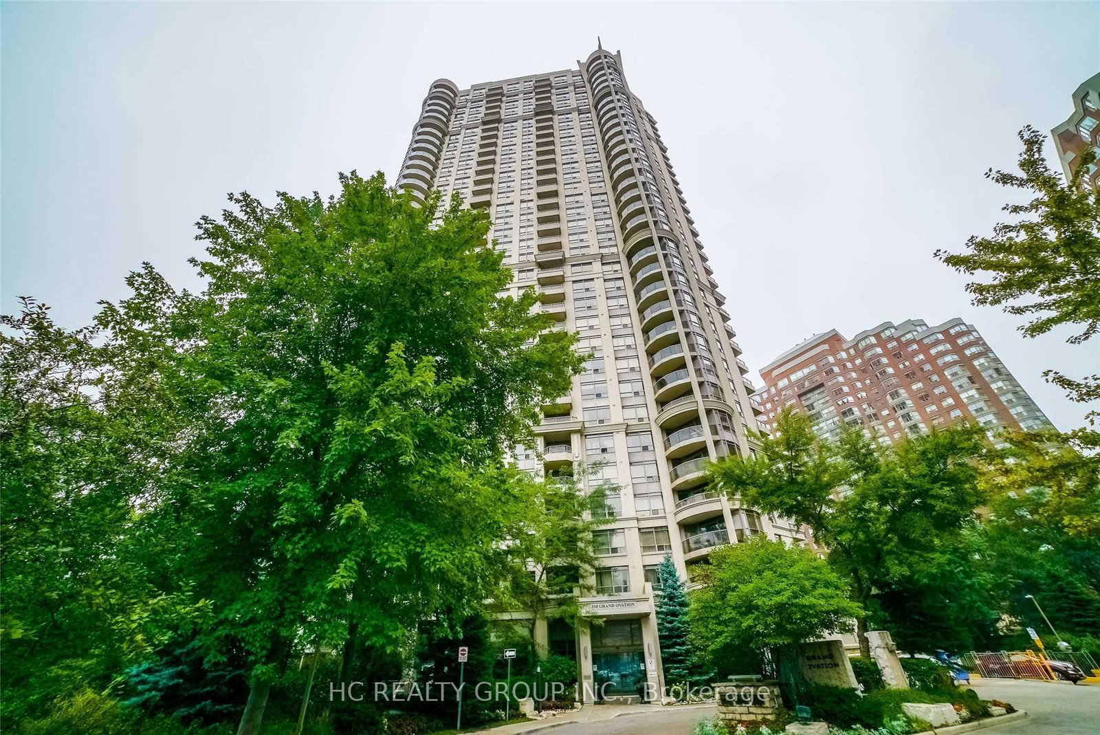 310-burnhamthorpe-road-w-mississauga-ontario-w13018018