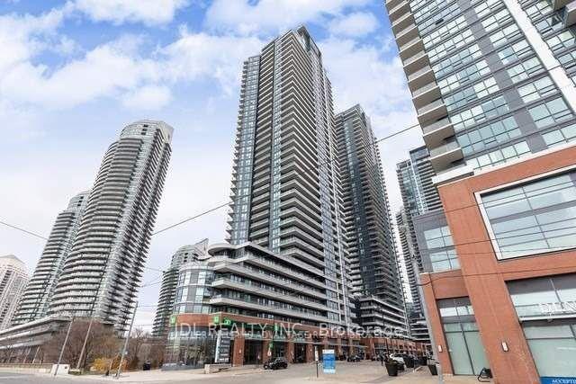 2212-lake-shore-boulevard-w-etobicoke-ontario-w13018056
