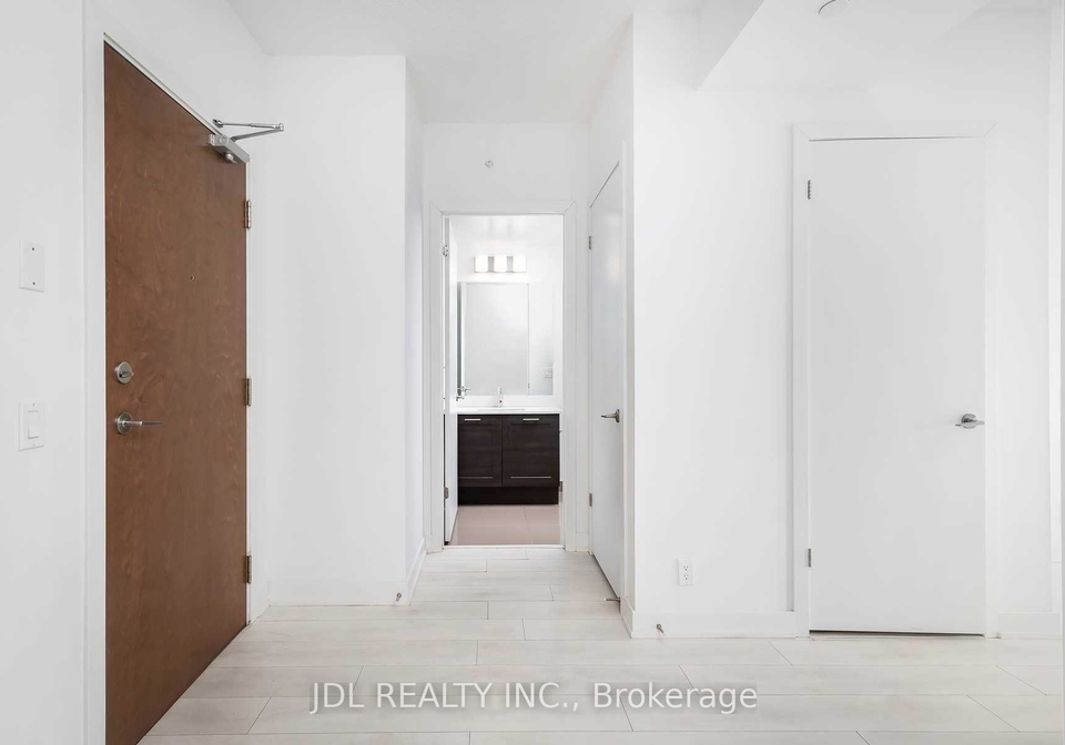 2212-lake-shore-boulevard-w-etobicoke-ontario-w13018056