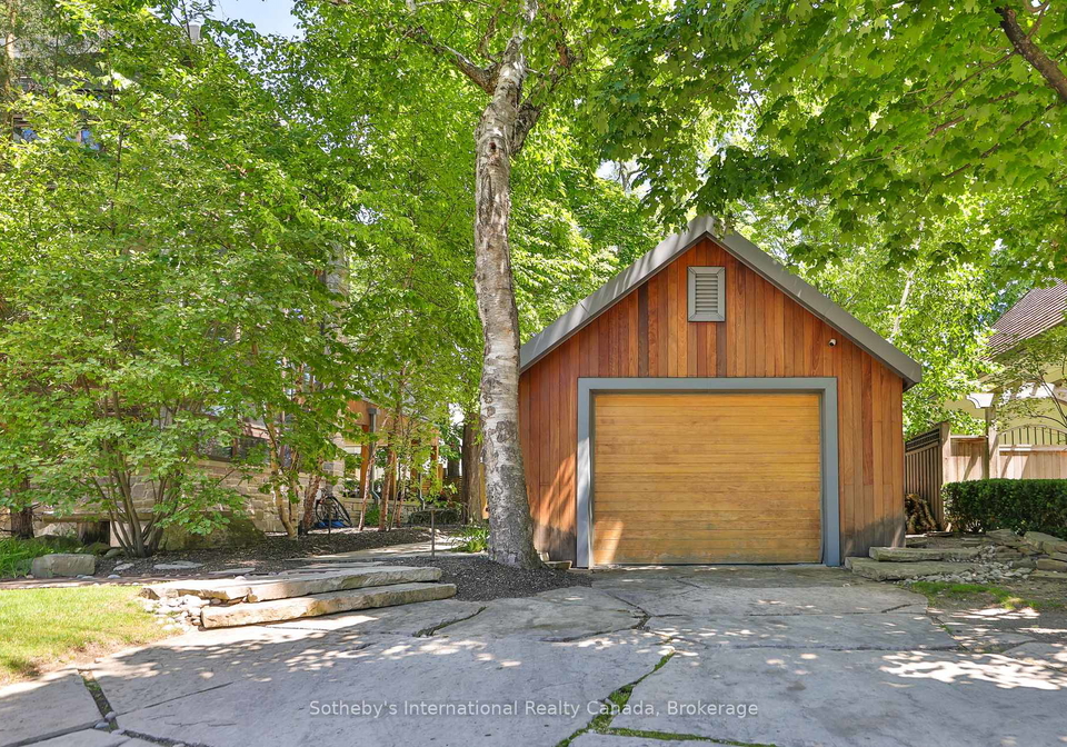55-chisholm-street-oakville-ontario-w13018186