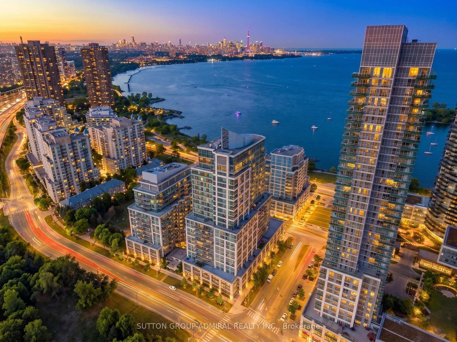2121-lake-shore-boulevard-w-etobicoke-ontario-w13018388