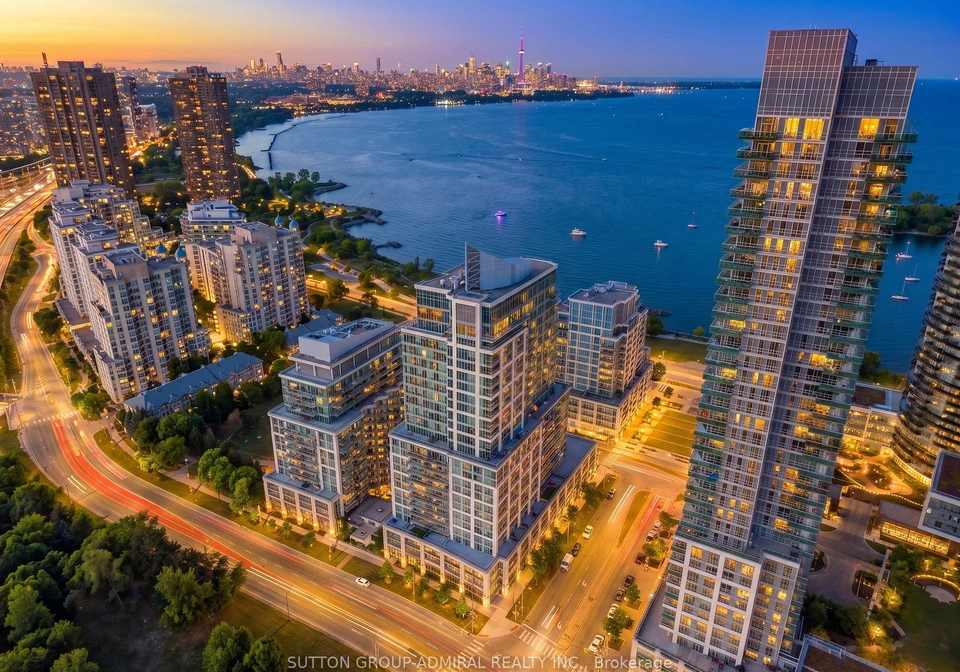 2121-lake-shore-boulevard-w-etobicoke-ontario-w13018388