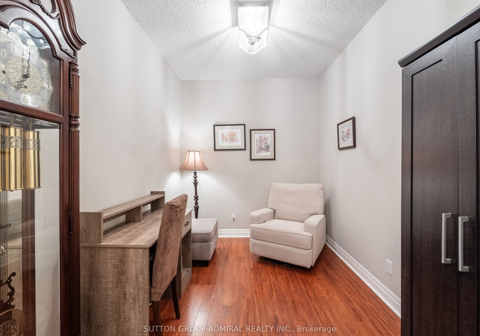 2121-lake-shore-boulevard-w-etobicoke-ontario-w13018388