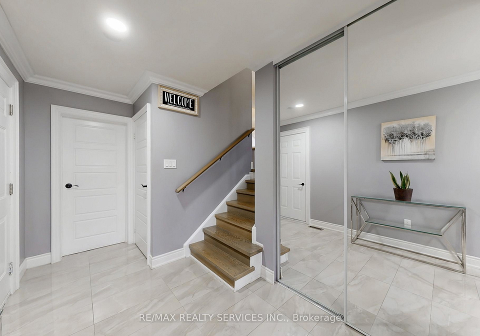53-geneva-crescent-brampton-ontario-w13018422