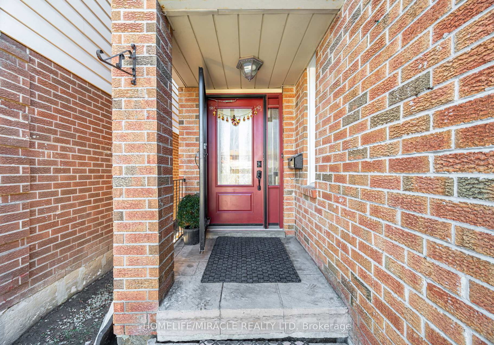 60-trewartha-crescent-brampton-ontario-w13018554