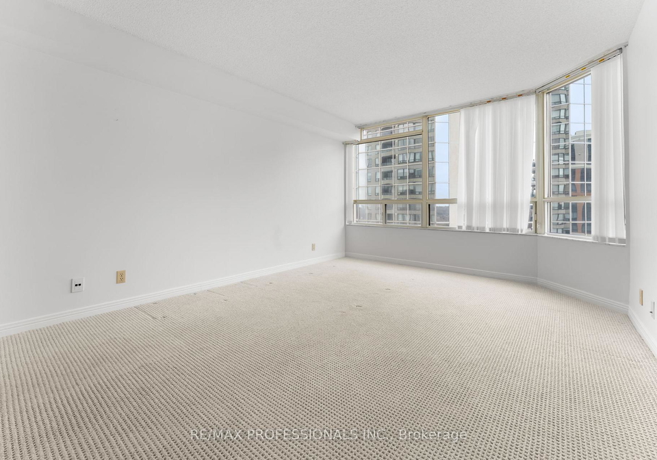 1-aberfoyle-crescent-etobicoke-ontario-w13018562