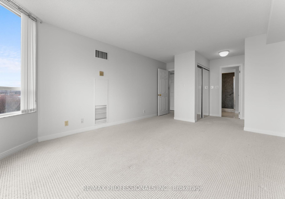 1-aberfoyle-crescent-etobicoke-ontario-w13018562