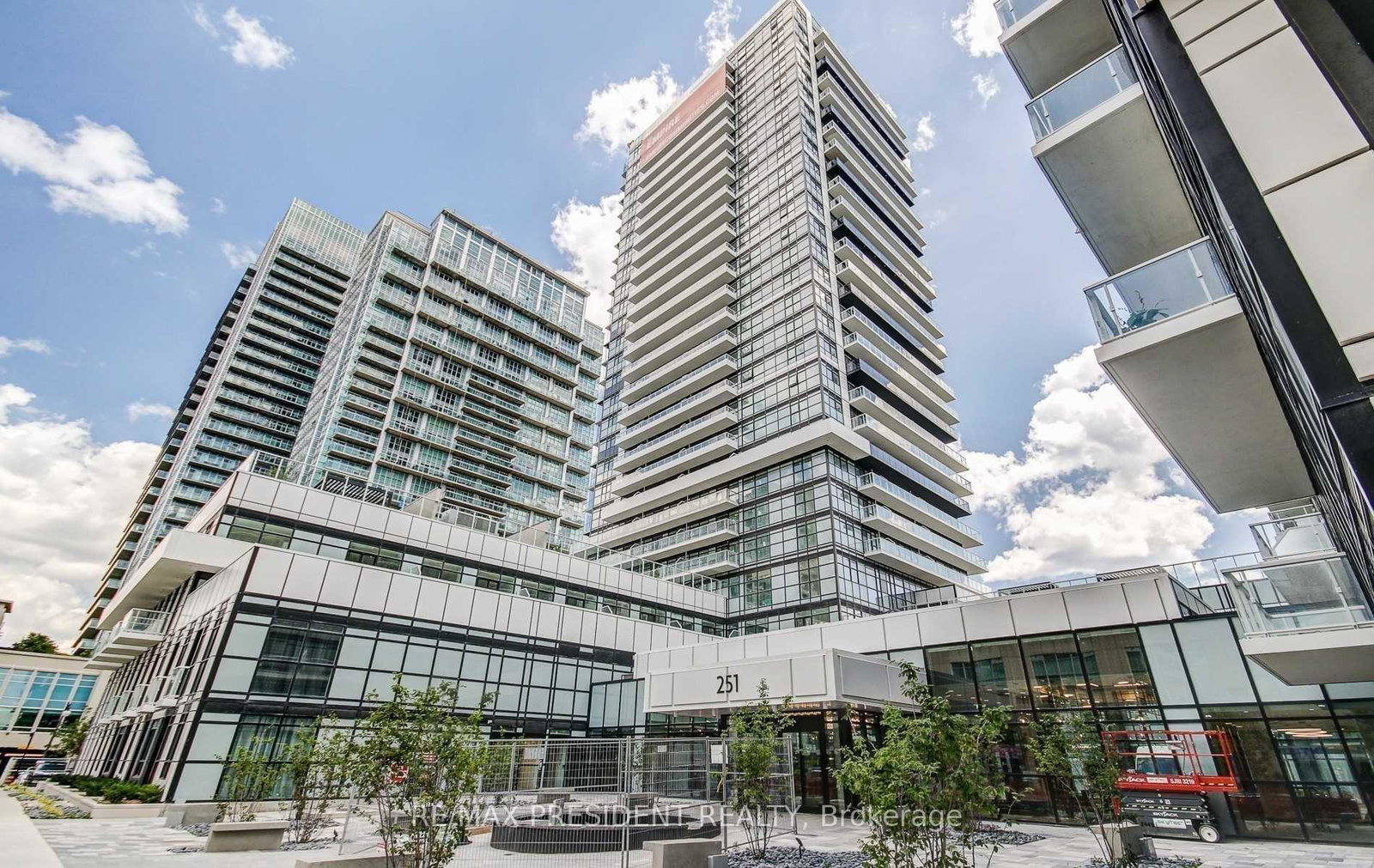 251-manitoba-street-etobicoke-ontario-w13018676