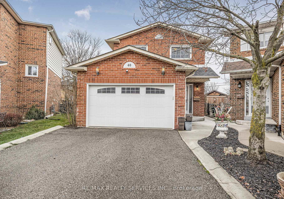 40-crenshaw-court-brampton-ontario-w13018704