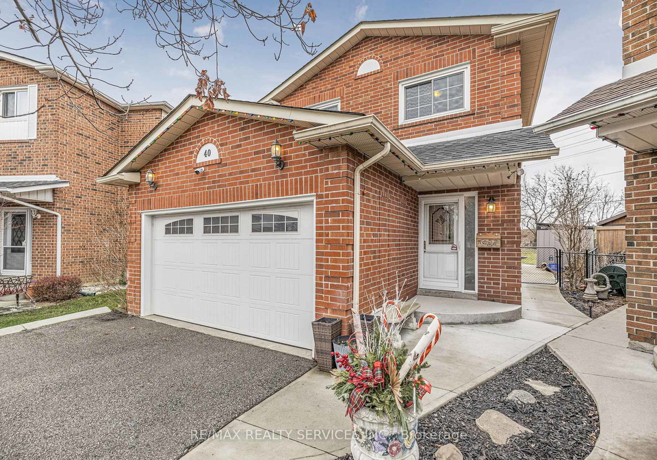 40-crenshaw-court-brampton-ontario-w13018704