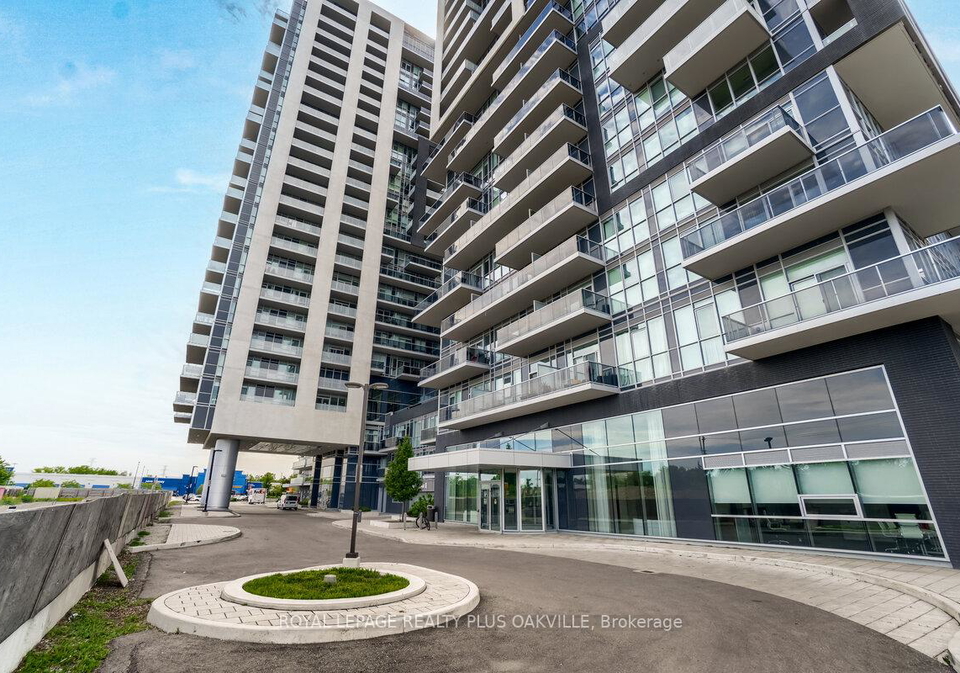 2087-fairview-street-burlington-ontario-w13018730