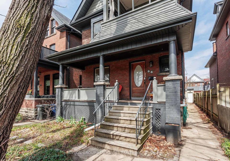 88-westminster-avenue-toronto-ontario-w13018766