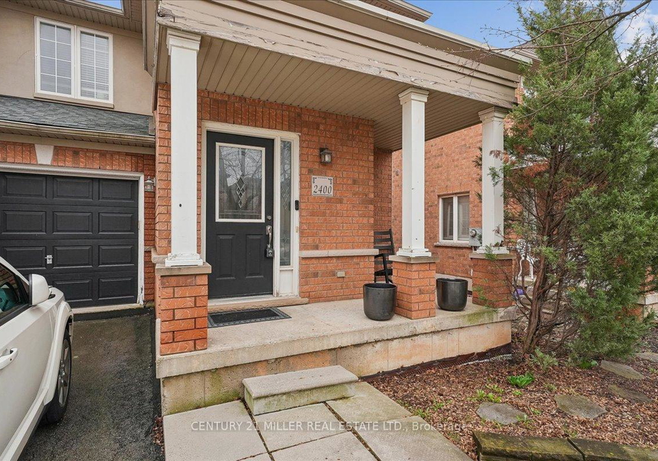 2400-sequoia-way-oakville-ontario-w13018862