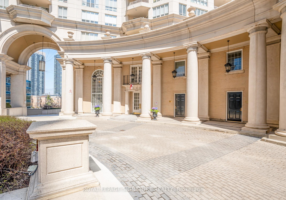 2287-lake-shore-boulevard-w-etobicoke-ontario-w13018924