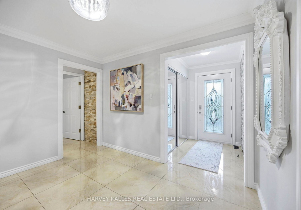 682-willowbank-trail-mississauga-ontario-w13019040