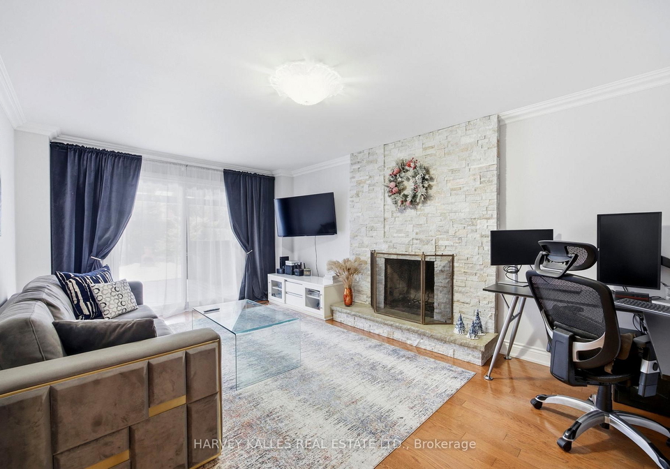 682-willowbank-trail-mississauga-ontario-w13019040