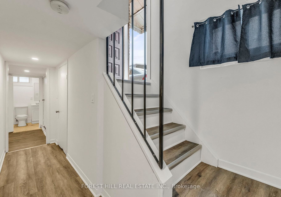 5-woodenhill-court-toronto-ontario-w13019182