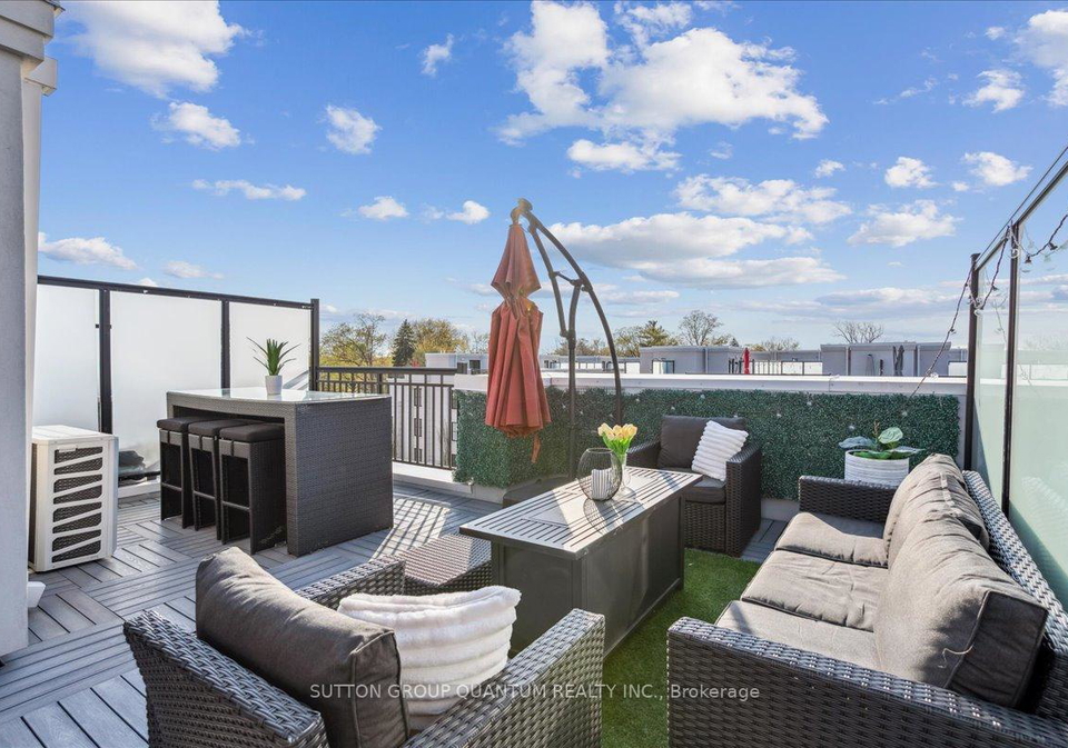 652-cricklewood-drive-mississauga-ontario-w13019370