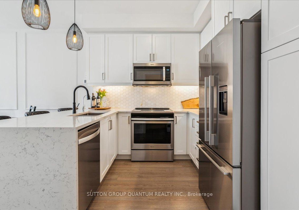 652-cricklewood-drive-mississauga-ontario-w13019370