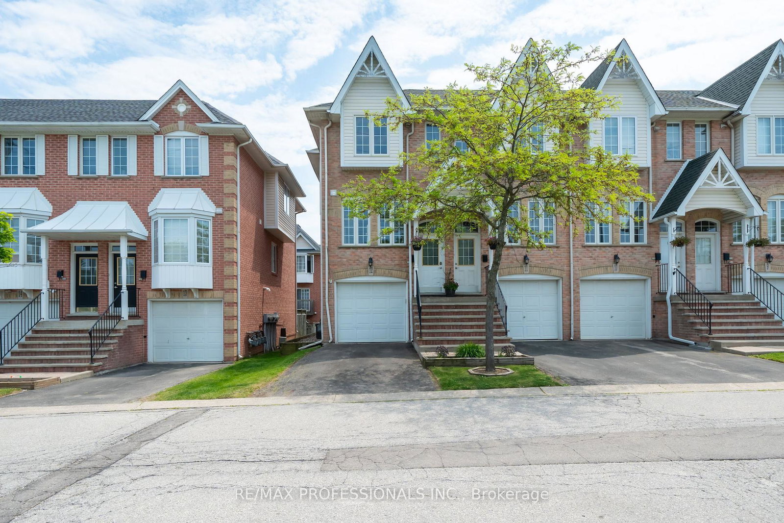 3480-upper-middle-road-burlington-ontario-w13019374