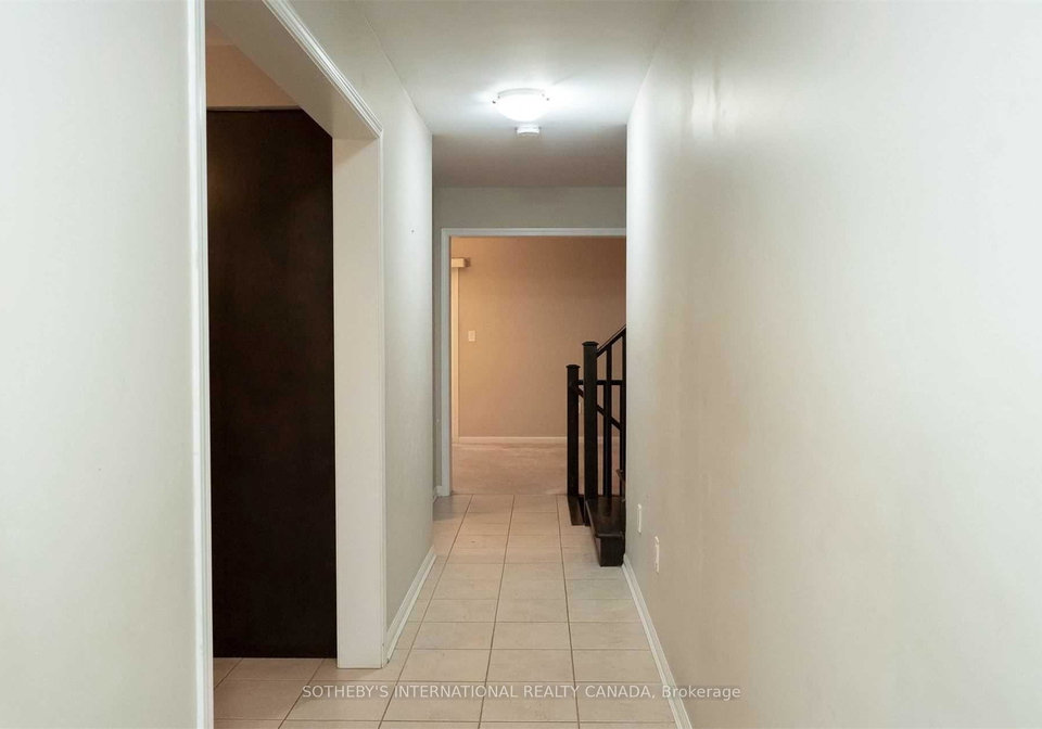 921-raftis-crescent-milton-ontario-w13019398