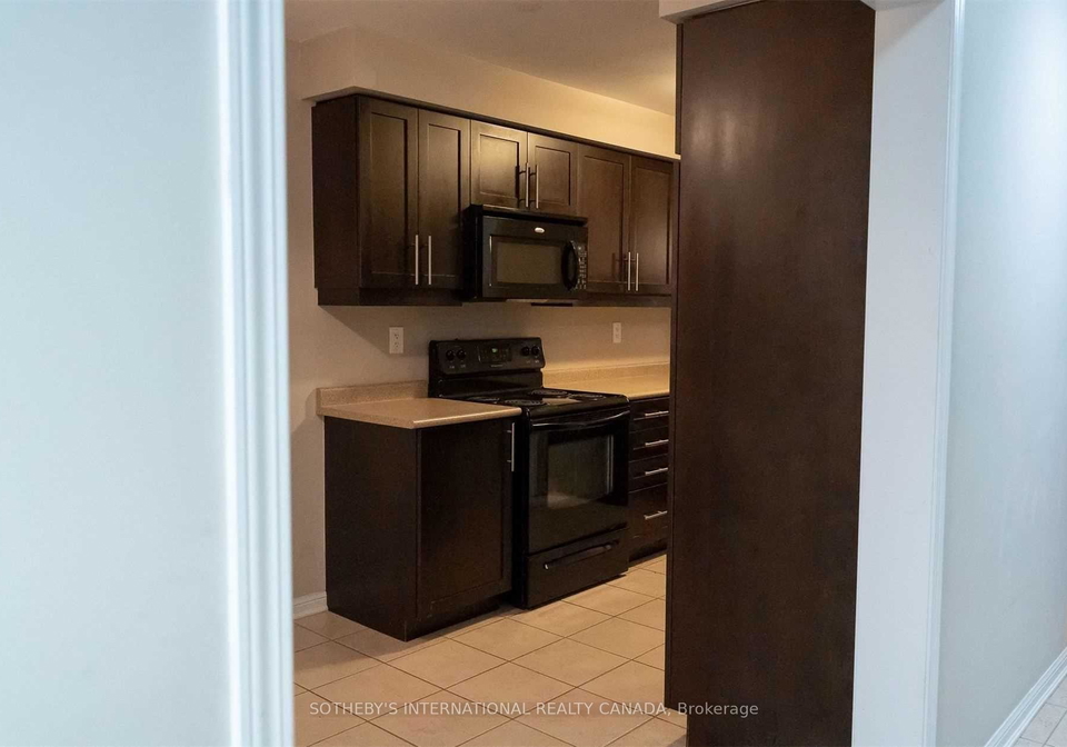 921-raftis-crescent-milton-ontario-w13019398