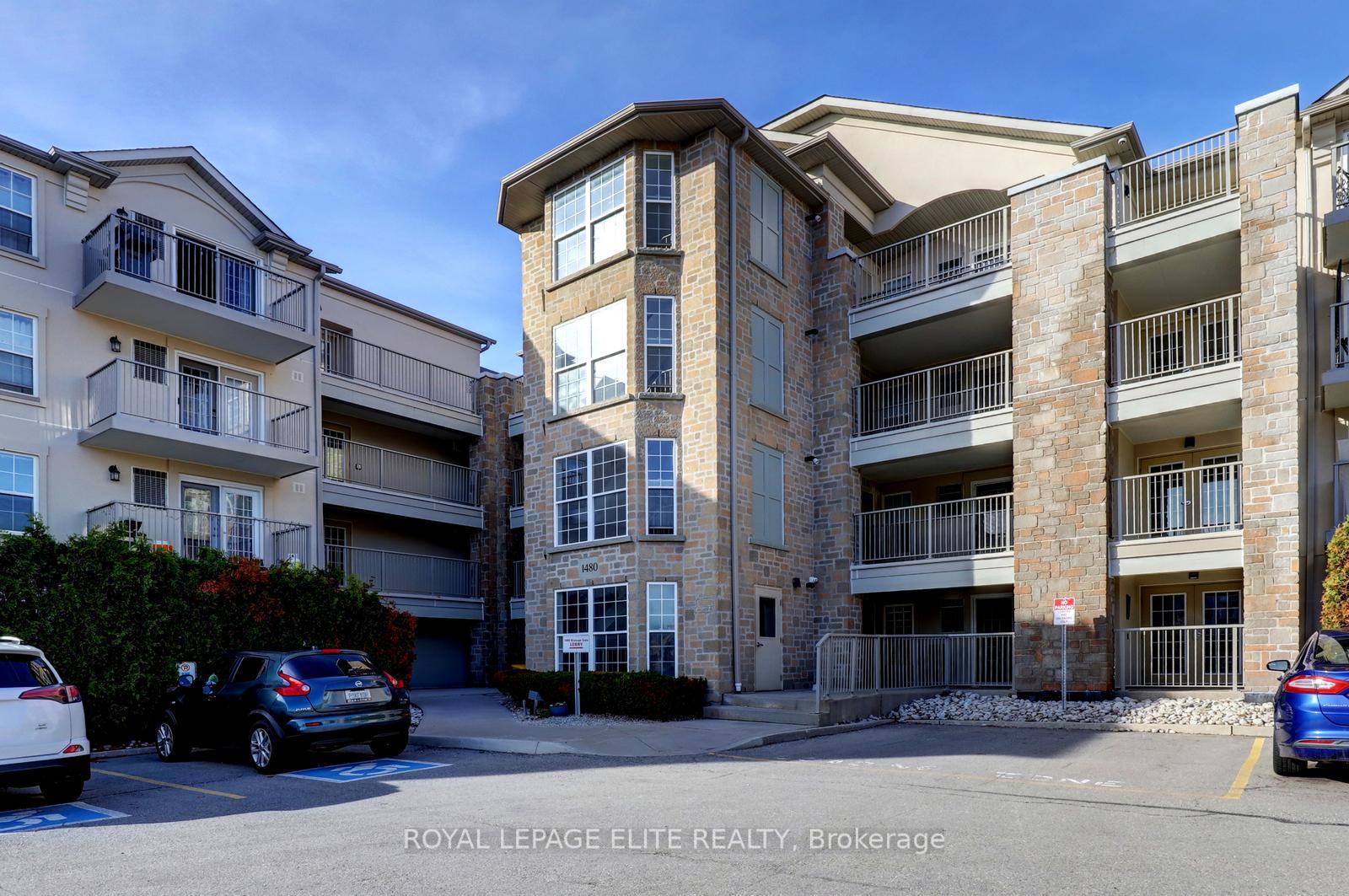 1480-bishops-gate-oakville-ontario-w13019568