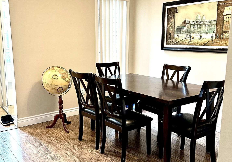 2467-springforest-drive-oakville-ontario-w13019602