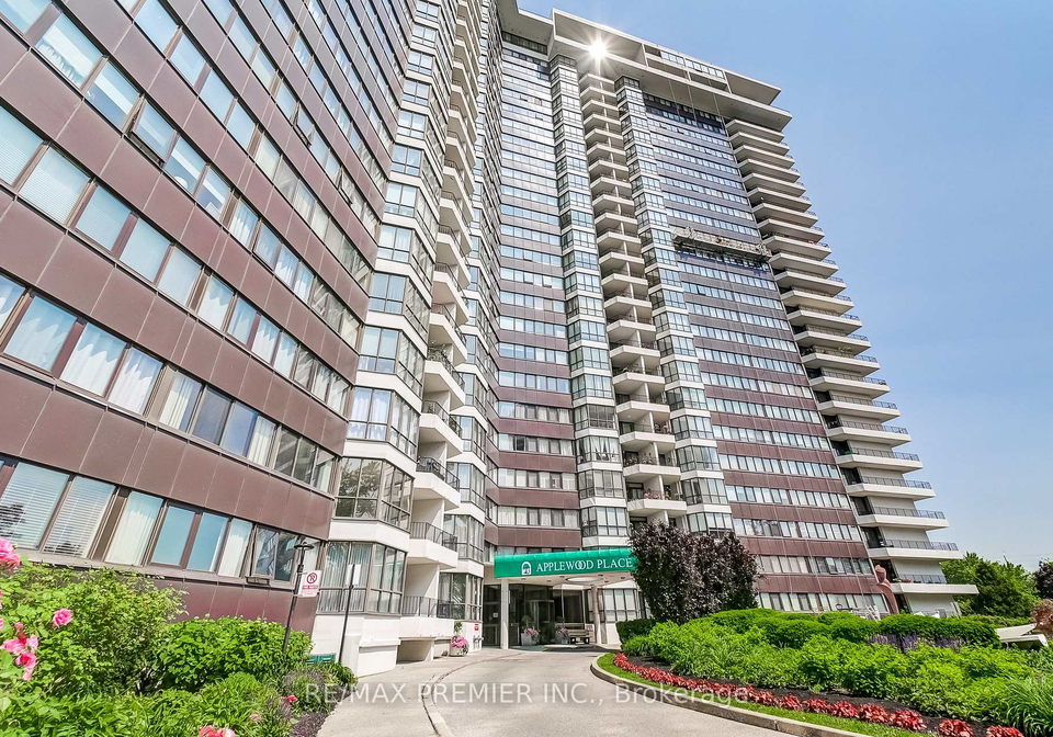 1333-bloor-street-mississauga-ontario-w13019726