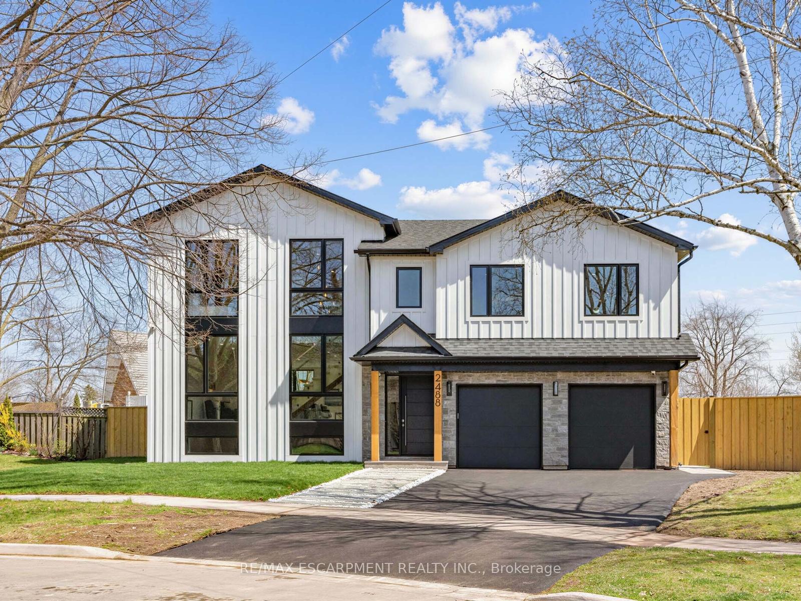 2488-bridge-road-oakville-ontario-w13020206