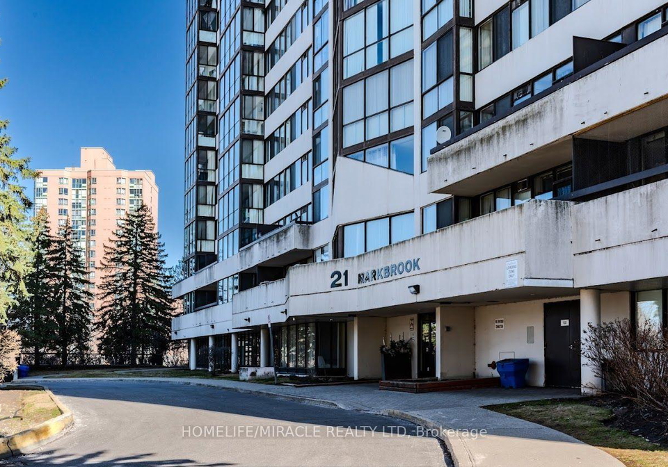 21-markbrook-lane-etobicoke-ontario-w13020456
