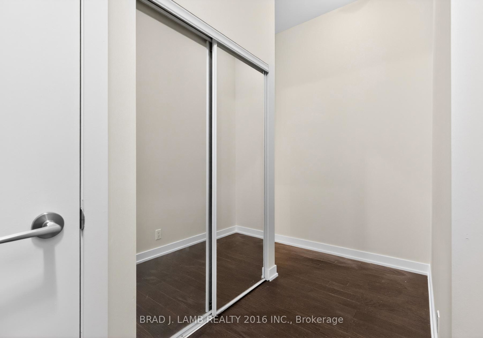 10-park-lawn-road-etobicoke-ontario-w13020560