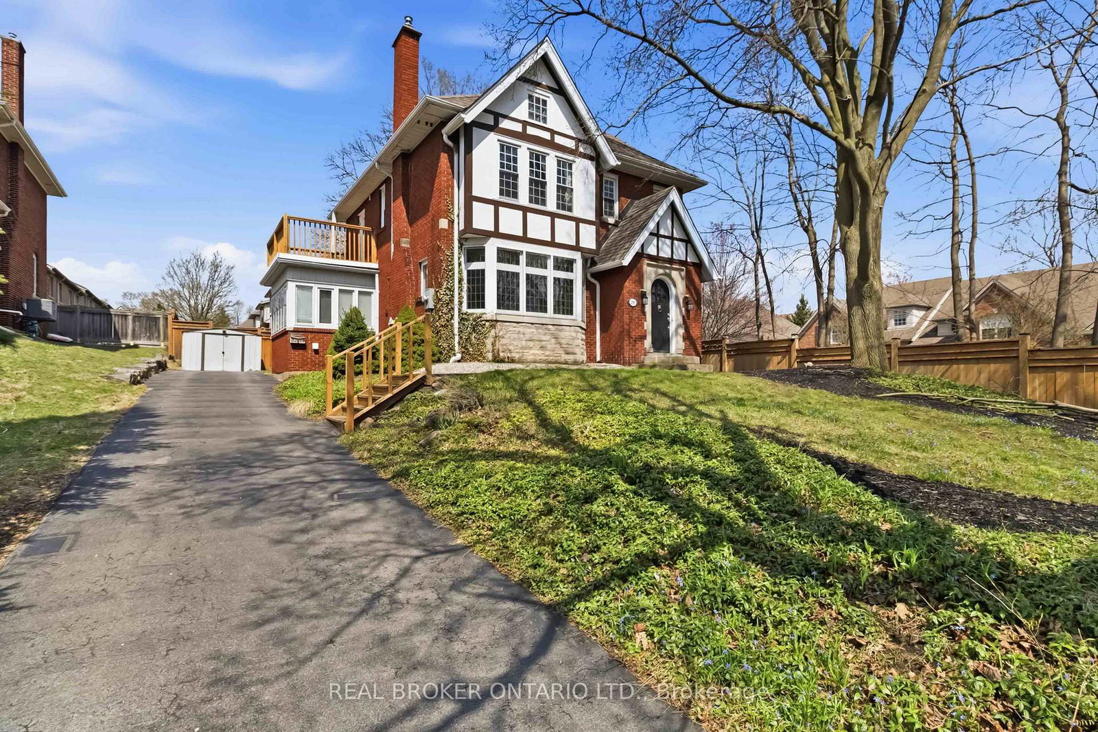 295-plains-road-w-burlington-ontario-w13020566