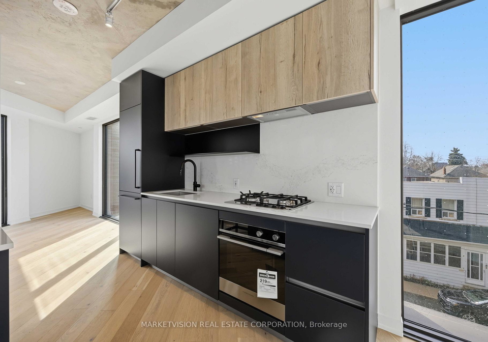 2625-dundas-street-w-toronto-ontario-w13020644