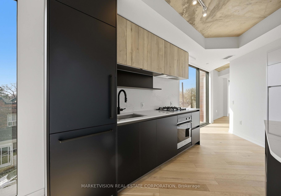 2625-dundas-street-w-toronto-ontario-w13020644