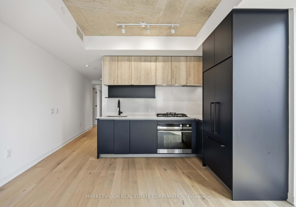 2625-dundas-street-w-toronto-ontario-w13020698