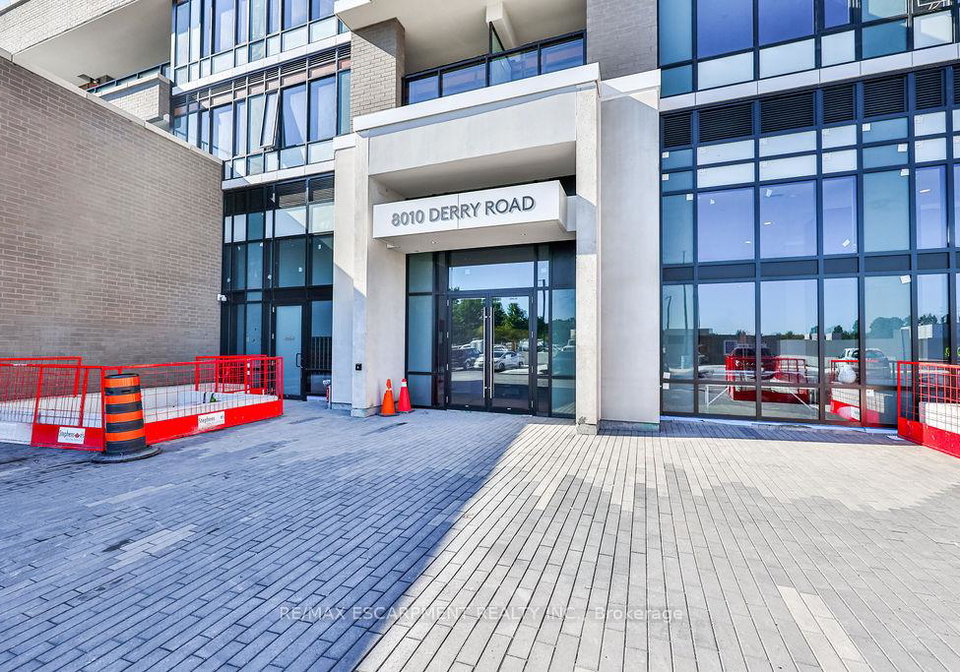 8010-derry-road-milton-ontario-w13020878