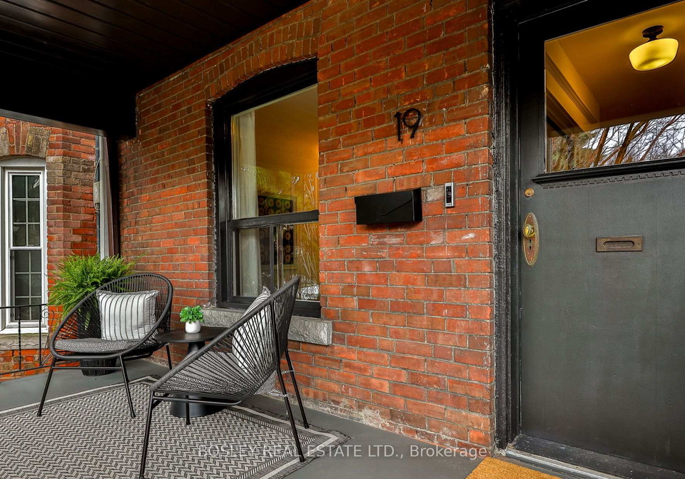 19-fern-avenue-toronto-ontario-w13021296
