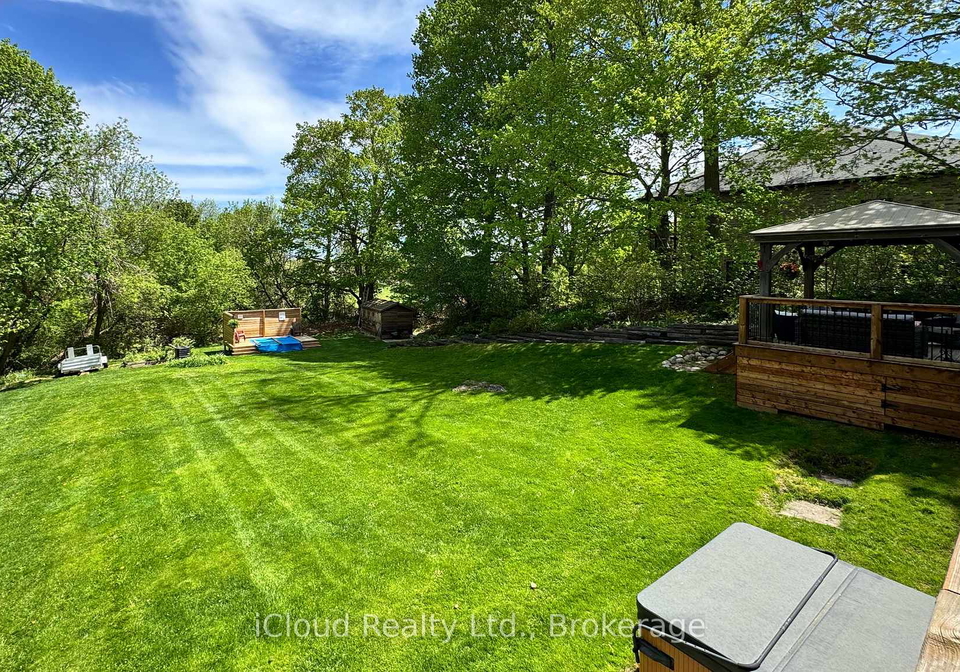 17-agnes-street-caledon-ontario-w13021378