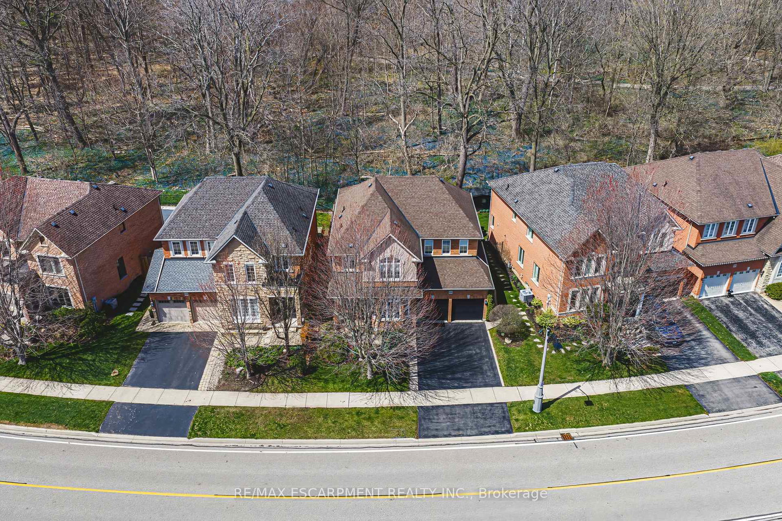 125-creek-path-avenue-oakville-ontario-w13021472