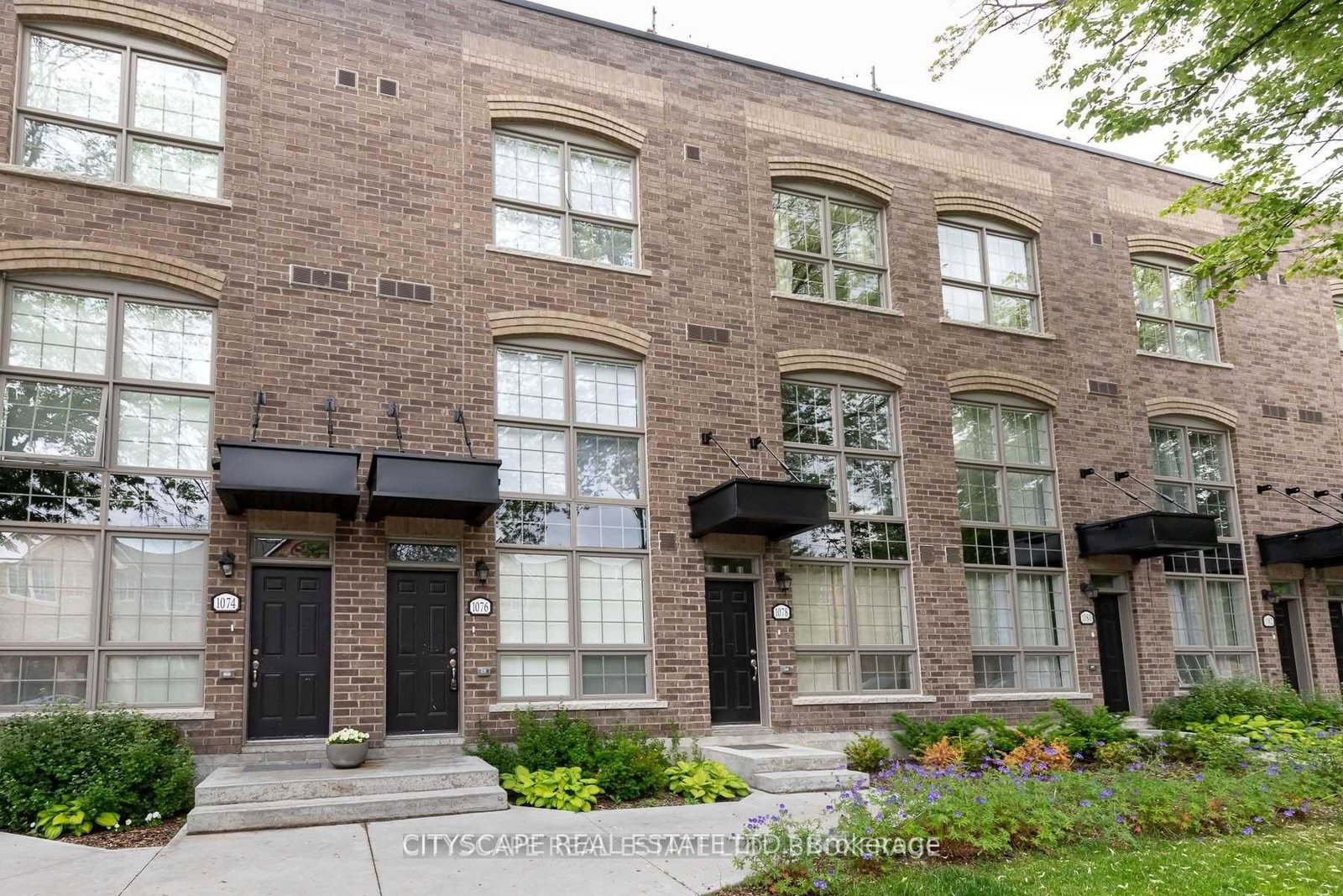 1060-lansdowne-avenue-toronto-ontario-w13021478