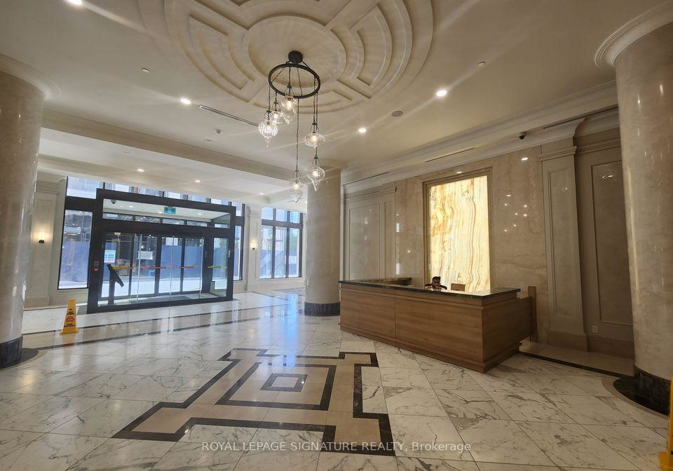 36-elm-drive-mississauga-ontario-w13021492