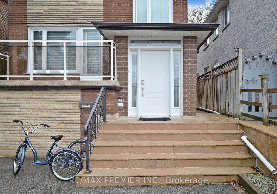 9-tilden-crescent-etobicoke-ontario-w13021554